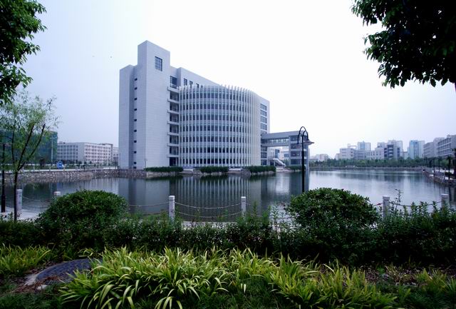 武漢工業(yè)學(xué)院購(gòu)買松野壓力變送器 武漢工業(yè)學(xué)院購(gòu)買松野壓力變送器